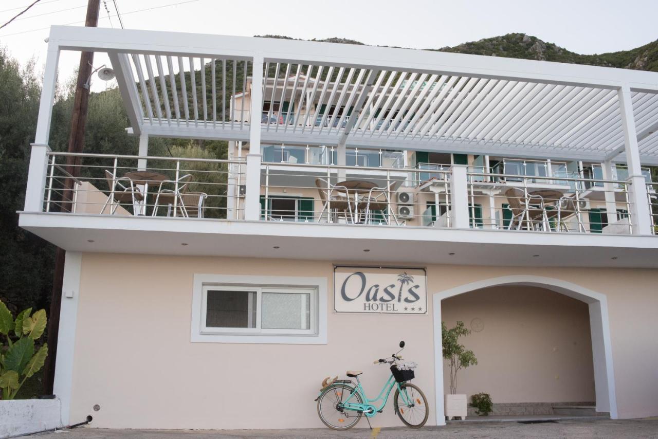 Oasis Hotel Perigiali Luaran gambar