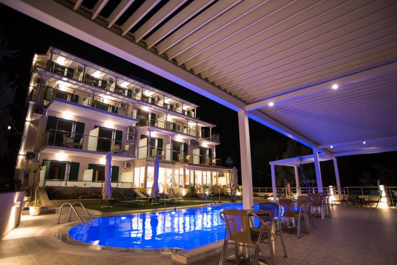 Oasis Hotel Perigiali Luaran gambar