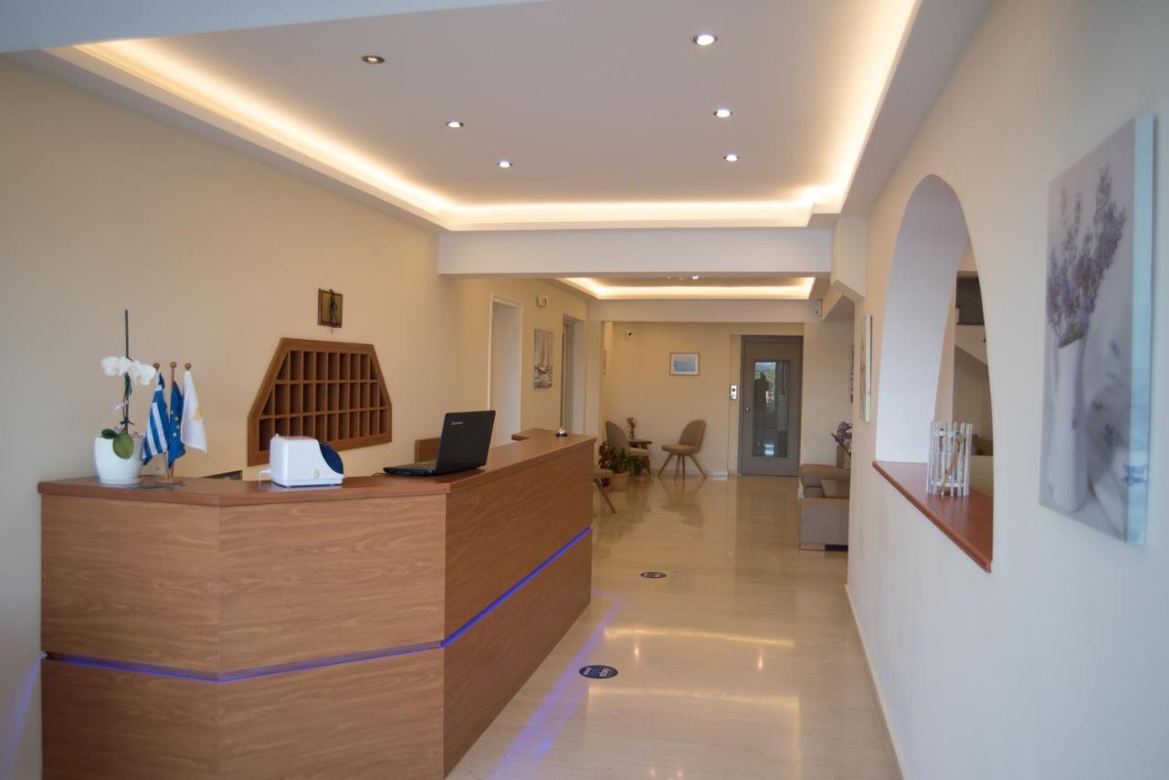 Oasis Hotel Perigiali Luaran gambar